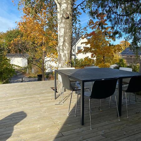 Exclusive 2 Level Etage Next To Arlanda-City Metro Стокгольм Экстерьер фото