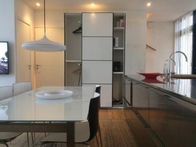 Exclusive 2 Level Etage Next To Arlanda-City Metro Стокгольм Экстерьер фото